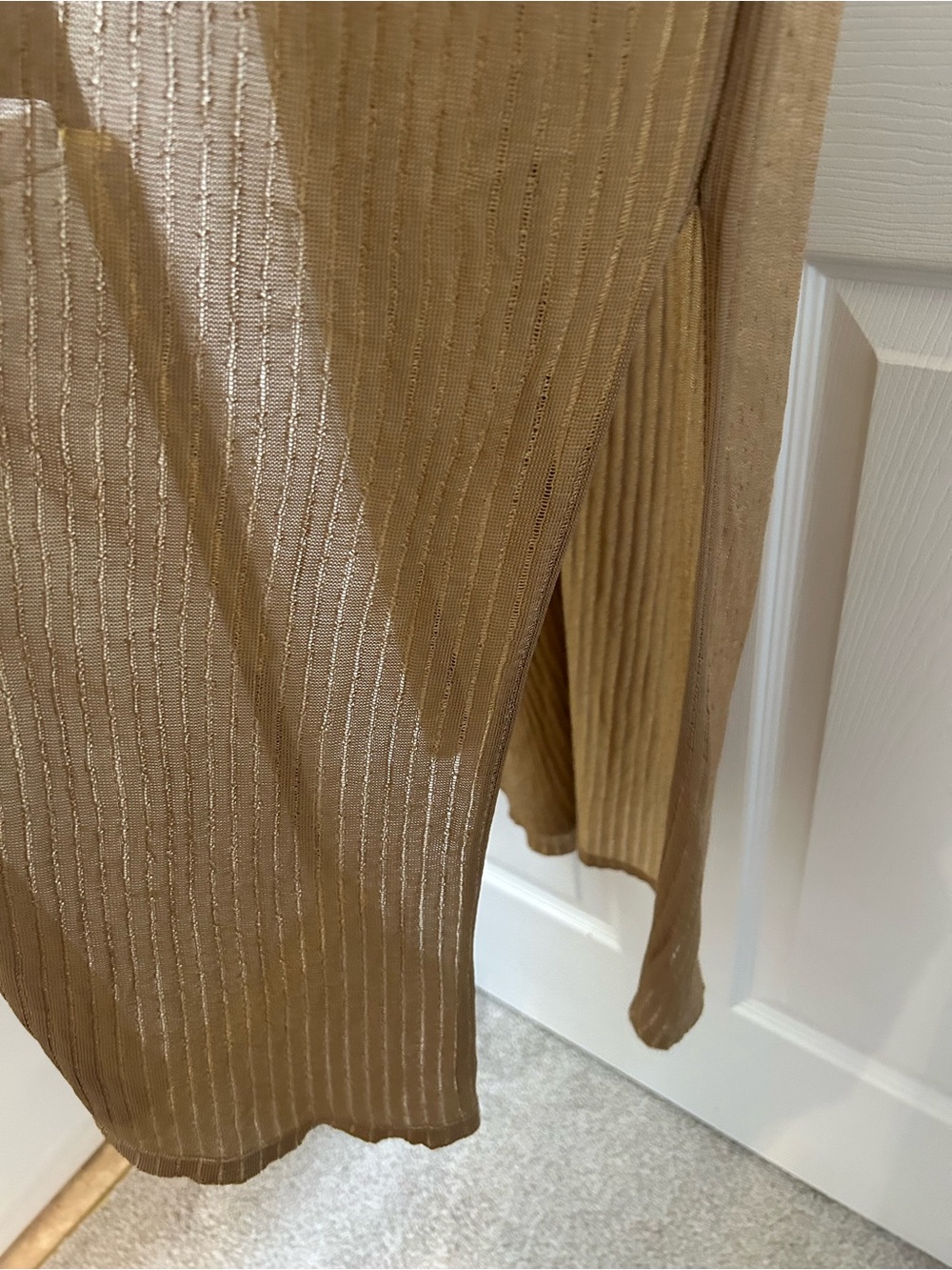 Zara Ribbed Cape - Picture 4 of 7